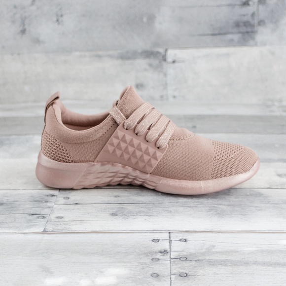 'Rosie' Flyknit Sneakers. - Picture 3 of 5